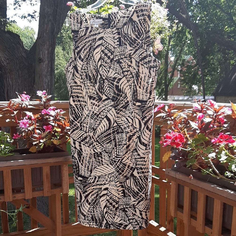 Dressbarn Cream/Black Patterned Dress Sz 14